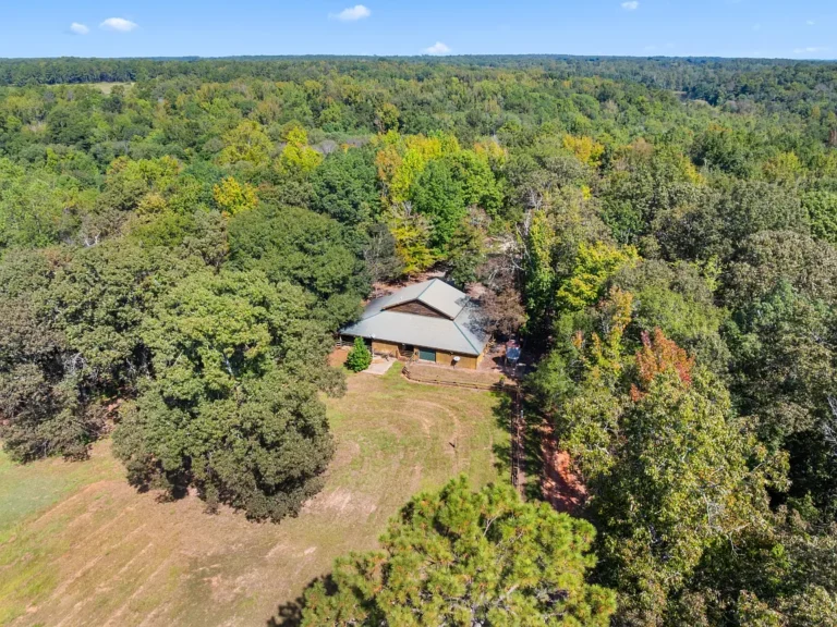 Luxury 167± Acre Sportsman’s Paradise in Laurens County, GA