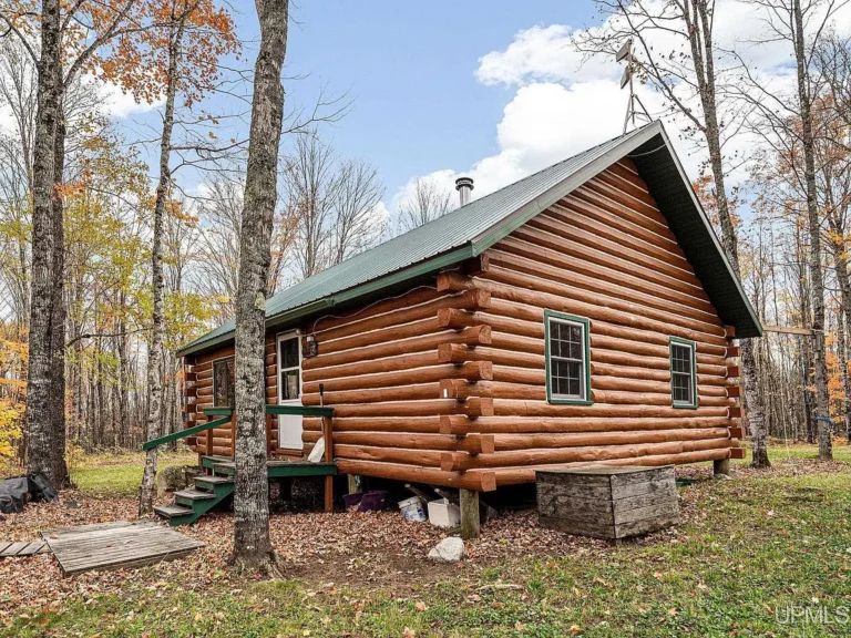 Whispering Pines Retreat