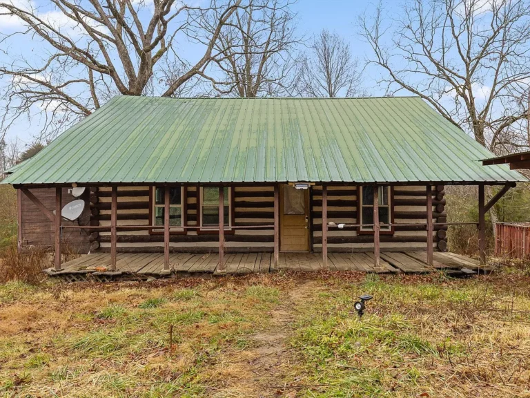 30.5 Acres of Completely Unrestricted Land in Grundy County