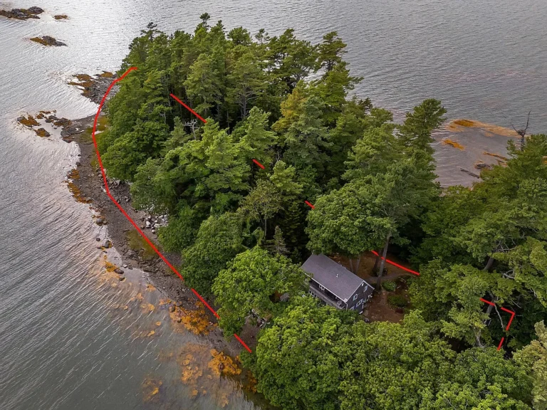 One-of-a-Kind Oceanfront Saltbox Retreat on Lower Flying Point