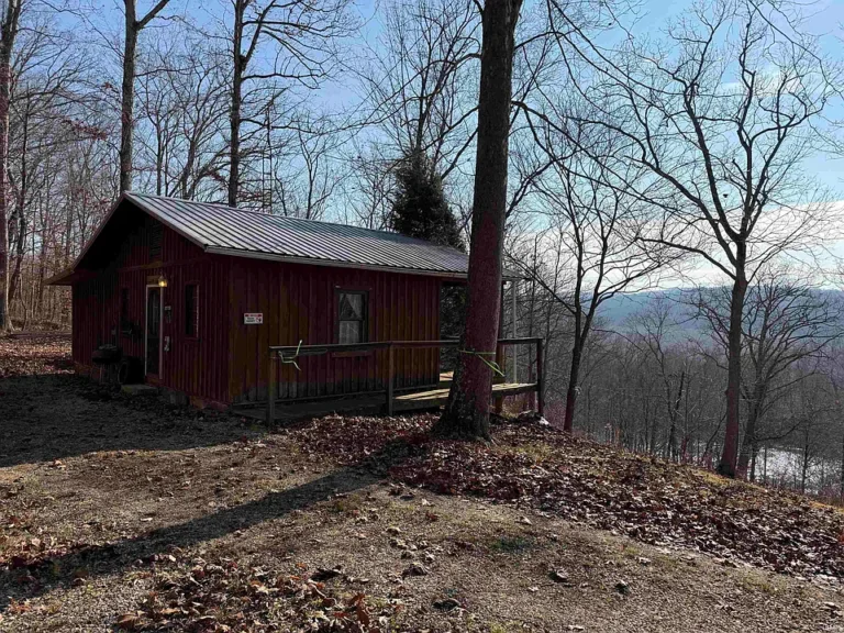Hunter’s cabin or studio retreat on 2 peaceful acres with ….