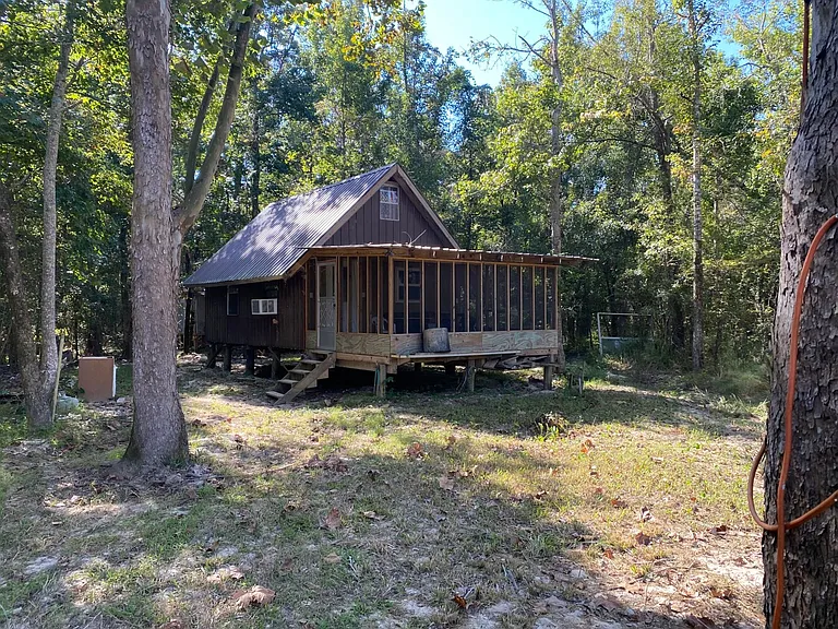 Searching for Rare Riverfront Land? Discover 63.83 Acres of High Ground Beauty Along the Pearl River!