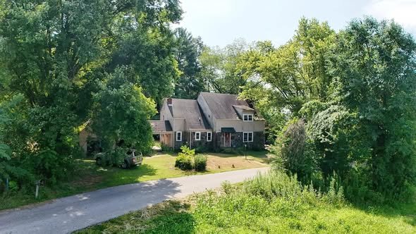 Farm Land and Country Living in London, Kentucky