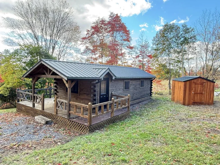 New Log Cabin Retreat with Decks, Fire Pit & Private Setting – A Perfect Weekend Escape