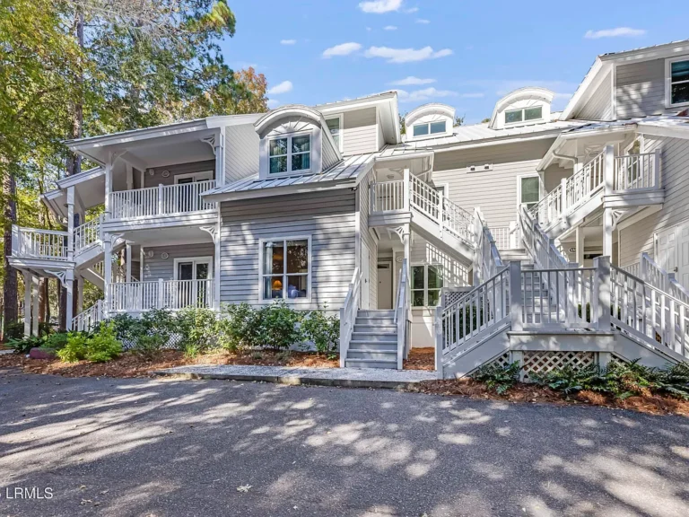 Coastal Captiva Villa in Ocean Palms