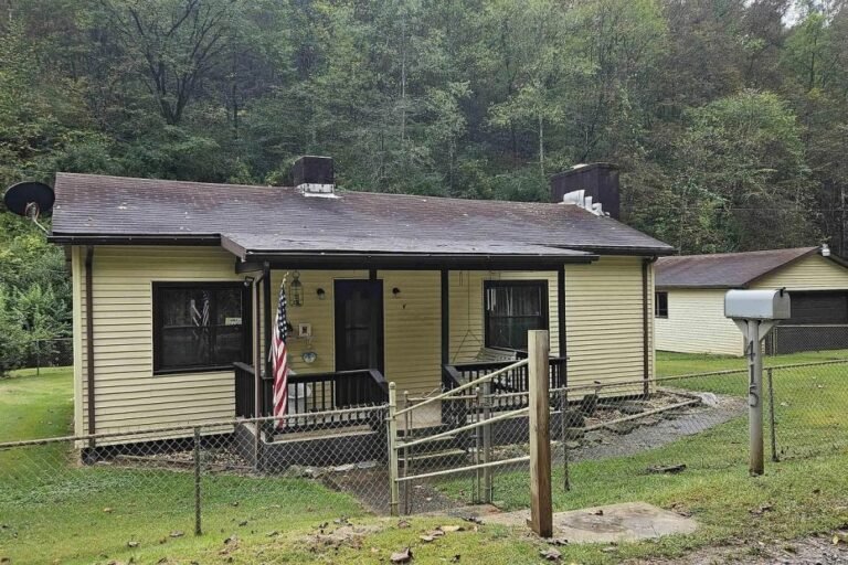 Home with 55.75 Acres in Coxs Mills, West Virginia