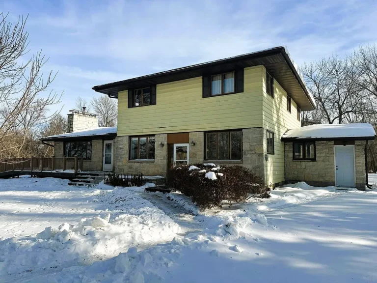 Exceptional 10.70-Acre Hobby Farm Bordering State Park