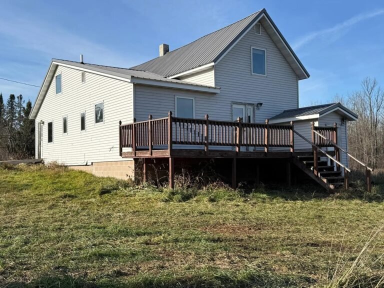 Home with 79 Acres in Mass City, Michigan