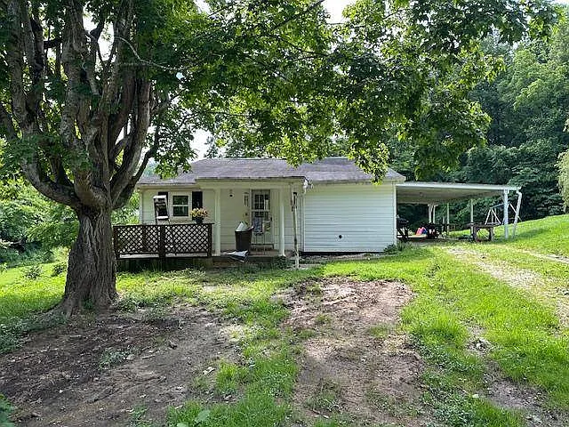 Secluded Kentucky Farmstead With Ponds, Creek, Timber & Endless Potential