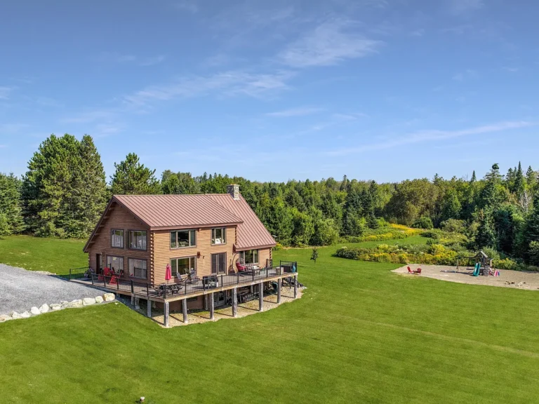 108 Acres of Rustic Serenity