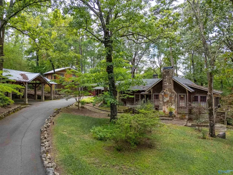 Entertainer’s Dream Home with Pavilion, Firepit & Garage Apartment