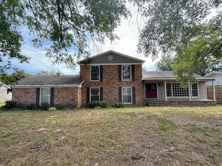 U.S. Department of HUD Owned Property – Exceptional Opportunity on One Acre $70,140